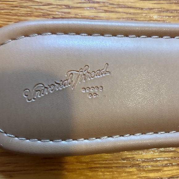 Universal Thread Tan Woven Buckle Sandals - Picture 2 of 4